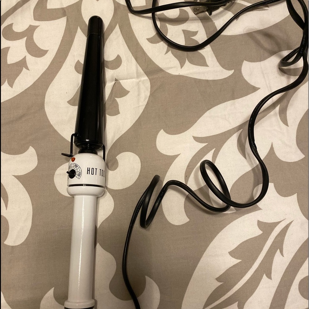 Hot Tools Curling Wand